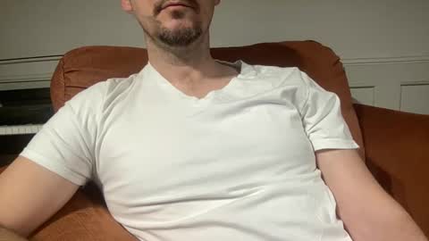 Snapshot of boludopeludo chatting on March 2025 02:50:01 AM edilsonrd online show from March 2025 02:50:01 AM