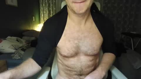 Snapshot of bomba8111 chatting on November 2025 05:34:01 PM bomba8111 online show from November 2025 05:34:01 PM