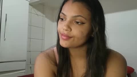 Snapshot of bombomepimenta chatting on December 2024 08:27:01 PM bombomepimenta online show from December 2024 08:27:01 PM