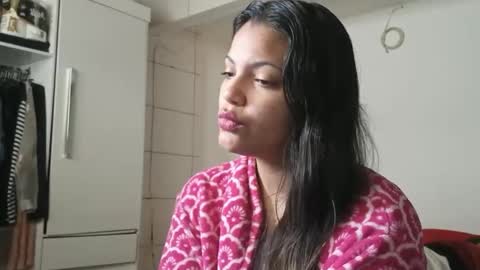 Snapshot of bombomepimenta chatting on December 2024 12:19:02 PM bombomepimenta online show from December 2024 12:19:02 PM