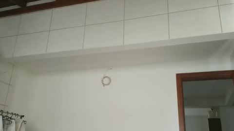 Snapshot of bombomepimenta chatting on December 2024 05:10:02 PM bombomepimenta online show from December 2024 05:10:02 PM