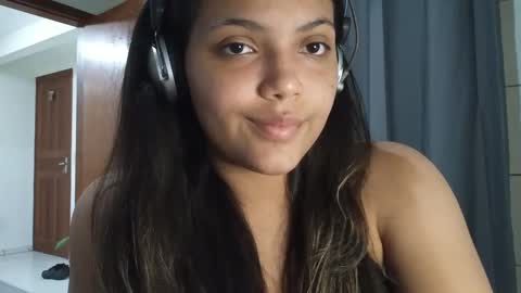 Snapshot of bombomepimenta chatting on January 2025 10:30:02 PM bombomepimenta online show from January 2025 10:30:02 PM