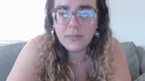 bongmamabear online show from May 2026 04:14:02 PM