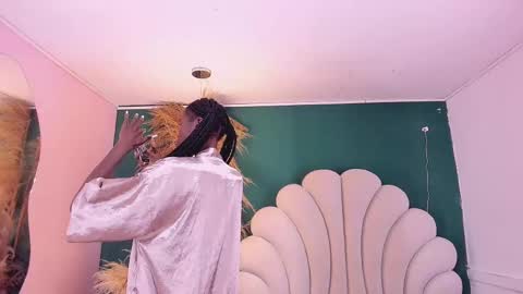 Snapshot of bonieklent chatting on March 2025 02:54:01 AM bonieklent online show from March 2025 02:54:01 AM