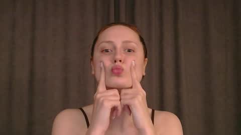 Snapshot of bonne_chance chatting on February 2025 10:31:01 PM bonne_chance online show from February 2025 10:31:01 PM