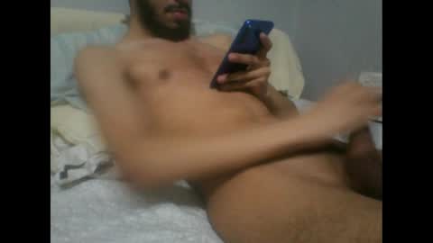 Snapshot of bonnie_021 chatting on December 2024 04:42:02 AM bonnie_021 online show from December 2024 04:42:02 AM