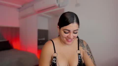 Snapshot of bonnie_an chatting on December 2025 11:28:02 AM Bonnie online show from December 2025 11:28:02 AM