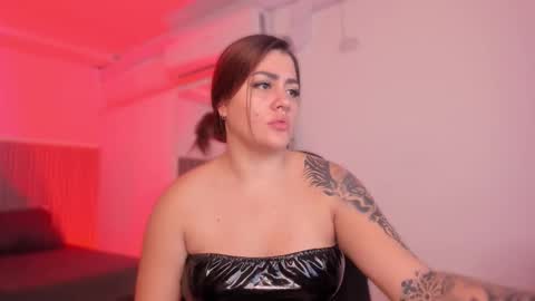 Snapshot of bonnie_an chatting on December 2025 11:18:01 AM Bonnie online show from December 2025 11:18:01 AM