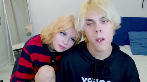 Jessy  Mark online show from September 2025 05:03:01 PM