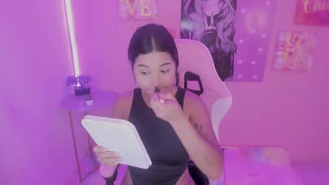 Snapshot of bonnie_benet chatting on January 2025 11:02:02 AM Bonnie online show from January 2025 11:02:02 AM