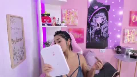 Snapshot of bonnie_benet chatting on November 2025 10:53:02 PM Bonnie online show from November 2025 10:53:02 PM