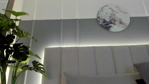 Snapshot of bonnie_bloom chatting on March 2025 02:48:01 AM Bonnie online show from March 2025 02:48:01 AM