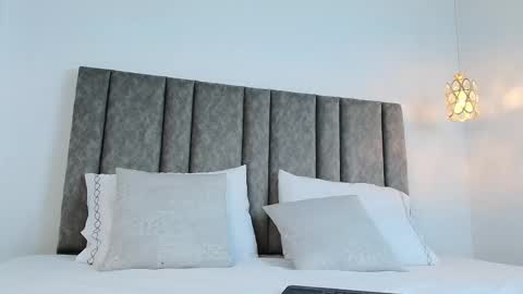 Snapshot of bonnie_bloom chatting on October 2025 05:16:02 AM Bonnie online show from October 2025 05:16:02 AM