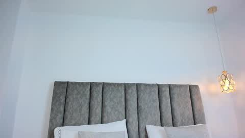 Snapshot of bonnie_bloom chatting on November 2025 04:06:02 AM Bonnie online show from November 2025 04:06:02 AM