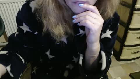 Snapshot of bonnie_fuck_clyde chatting on January 2025 05:03:02 AM Bonnie Fuck Clydes online show from January 2025 05:03:02 AM