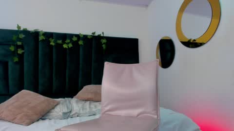 Snapshot of bonniecute_ chatting on December 2024 02:50:01 PM online show from December 2024 02:50:01 PM