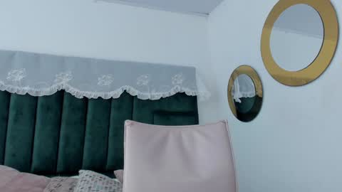 Snapshot of bonniecute_ chatting on January 2025 02:38:02 PM online show from January 2025 02:38:02 PM