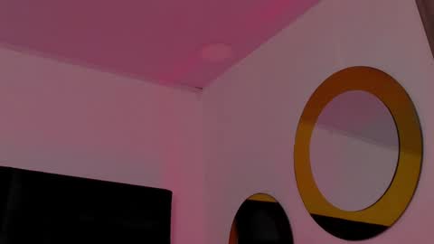 Snapshot of bonniecute_ chatting on February 2025 11:34:01 AM online show from February 2025 11:34:01 AM