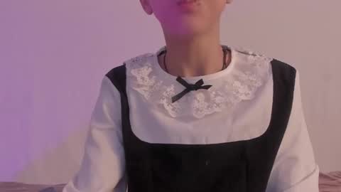 Snapshot of bonniecute_ chatting on March 2025 11:40:02 AM online show from March 2025 11:40:02 AM