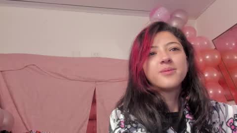 Snapshot of bonniecute_ chatting on March 2025 11:33:02 AM online show from March 2025 11:33:02 AM