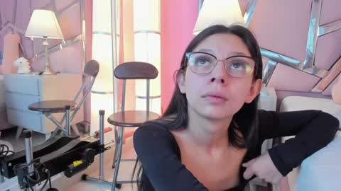 Bonnie  online show from January 2025 03:47:02 PM