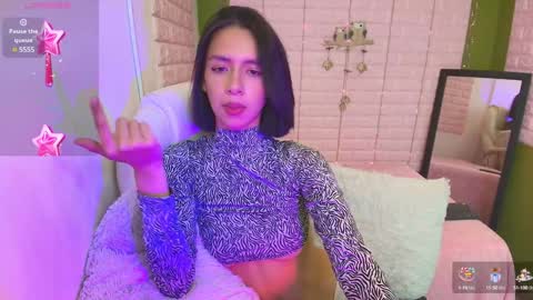 Snapshot of bonnieshyy chatting on January 2025 01:45:02 PM Bonnie online show from January 2025 01:45:02 PM