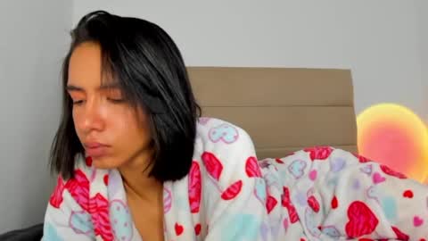 Snapshot of bonnieshyy chatting on March 2025 10:41:02 PM Bonnie online show from March 2025 10:41:02 PM