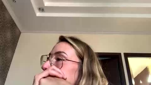 Snapshot of bonnievibes chatting on February 2026 10:26:02 AM bonnievibes online show from February 2026 10:26:02 AM