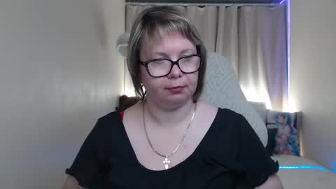 Snapshot of bonnnyboobsy chatting on May 2026 06:38:01 PM bonnnyboobsy online show from May 2026 06:38:01 PM