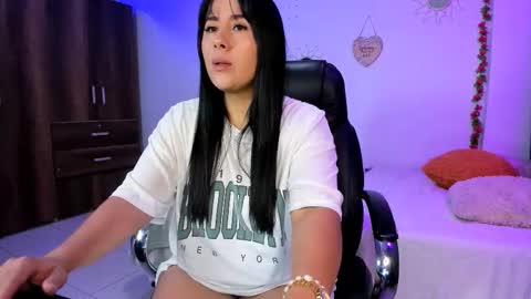 sofia  online show from January 2026 02:58:02 AM