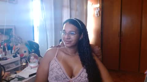 Queen Bon Vivantt online show from March 2025 01:45:01 PM