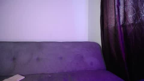 Snapshot of boobs_magic chatting on November 2025 09:39:01 PM KIM online show from November 2025 09:39:01 PM