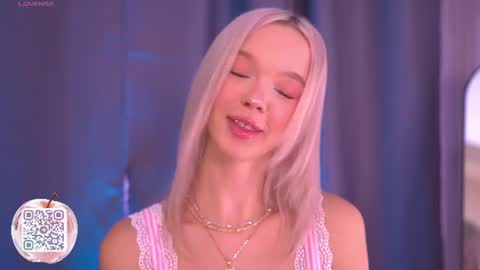 Snapshot of boobybliss chatting on July 2026 08:45:01 AM Alina online show from July 2026 08:45:01 AM