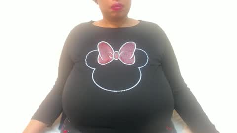 Snapshot of boobyqueen24 chatting on April 2026 07:04:02 PM boobyqueen online show from April 2026 07:04:02 PM