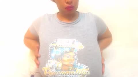 Snapshot of boobyqueen24 chatting on April 2026 06:05:02 PM boobyqueen online show from April 2026 06:05:02 PM