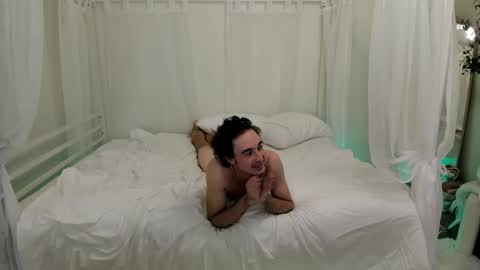 Snapshot of boobznbeer chatting on February 2025 10:04:02 AM Miley online show from February 2025 10:04:02 AM