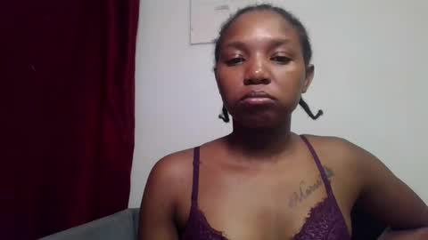 bootie_caramel online show from June 2026 11:58:01 AM