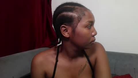 bootie_caramel online show from June 2026 07:06:02 PM