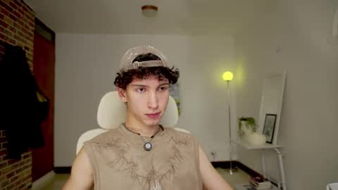 Snapshot of boream_ chatting on November 2025 11:34:02 AM Bream online show from November 2025 11:34:02 AM