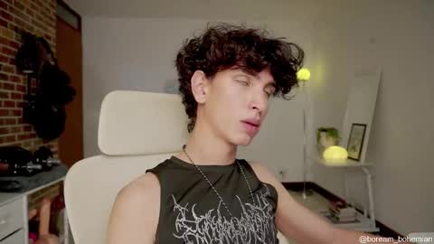 Snapshot of boream_ chatting on November 2025 03:14:02 PM Bream online show from November 2025 03:14:02 PM