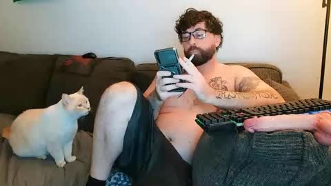 boredandirish21 online show from October 2025 08:15:01 PM