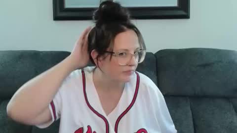 boredbustyhousewife online show from May 2026 03:29:01 PM
