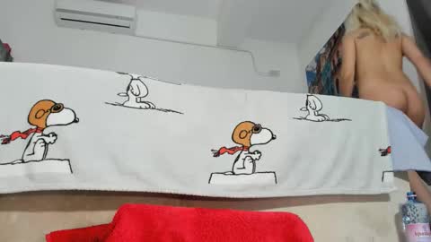 Snapshot of bornforporn_ chatting on December 2025 05:27:02 AM THUMPS UP PLEASE ITS IMPORTANT online show from December 2025 05:27:02 AM