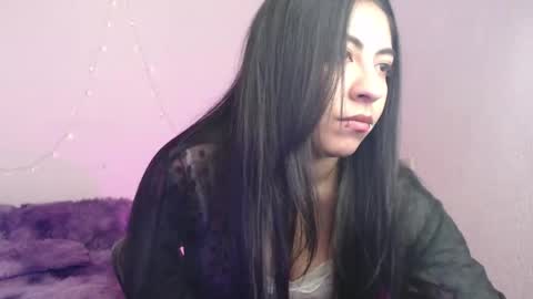 Alicia online show from May 2026 03:58:01 AM