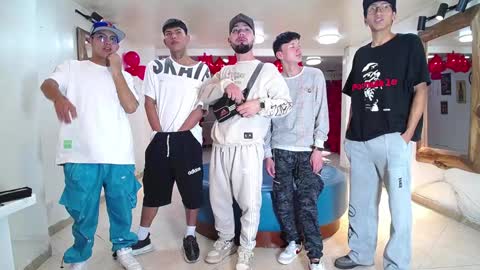 THOMAS AND DAMIAND online show from January 2025 04:08:01 AM