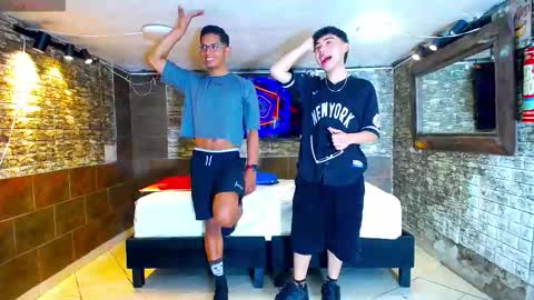 THOMAS AND DAMIAND online show from September 2025 04:18:01 PM