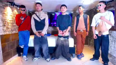 THOMAS AND DAMIAND online show from September 2025 04:48:02 AM