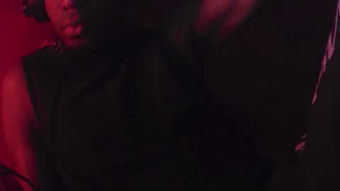 Snapshot of boss_playa98 chatting on October 2025 09:43:01 AM boss_playa98 online show from October 2025 09:43:01 AM