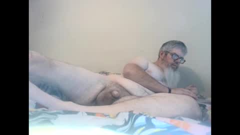 Snapshot of bottombitch44 chatting on October 2025 04:07:02 PM bottombitch44 online show from October 2025 04:07:02 PM