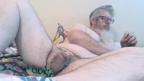 Snapshot of bottombitch44 chatting on December 2025 05:32:01 PM bottombitch44 online show from December 2025 05:32:01 PM